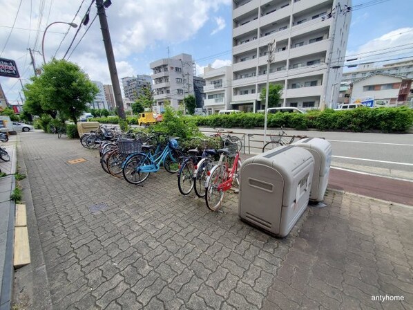 東三国ユーリプラザの物件外観写真